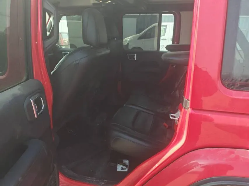 2021 Jeep Wrangler 2.0T 266HP L4 8AT,autocango,china used car exporter,china ev exporter,chinese used car exporter,chinese used ev exporter