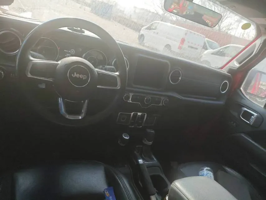 2021 Jeep Wrangler 2.0T 266HP L4 8AT,autocango,china used car exporter,china ev exporter,chinese used car exporter,chinese used ev exporter