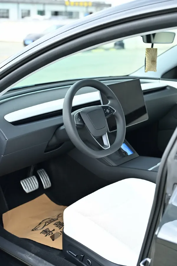 2023 Buick EnvisionPlus 2.0T 237HP L4 9AT,autocango,china used car exporter,china ev exporter,chinese used car exporter,chinese used ev exporter