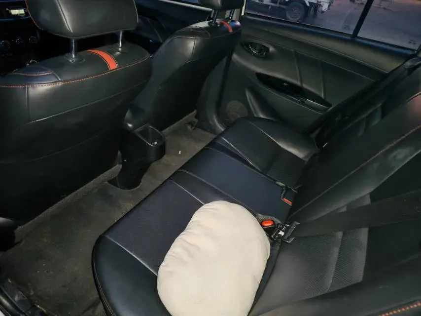 2022 Toyota Yaris L 1.5L 112HP L4 CVT,autocango,china used car exporter,china ev exporter,chinese used car exporter,chinese used ev exporter