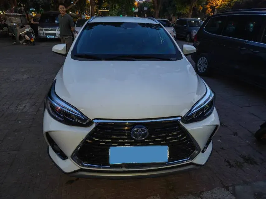 2022 Toyota Yaris L 1.5L 112HP L4 CVT,autocango,china used car exporter,china ev exporter,chinese used car exporter,chinese used ev exporter