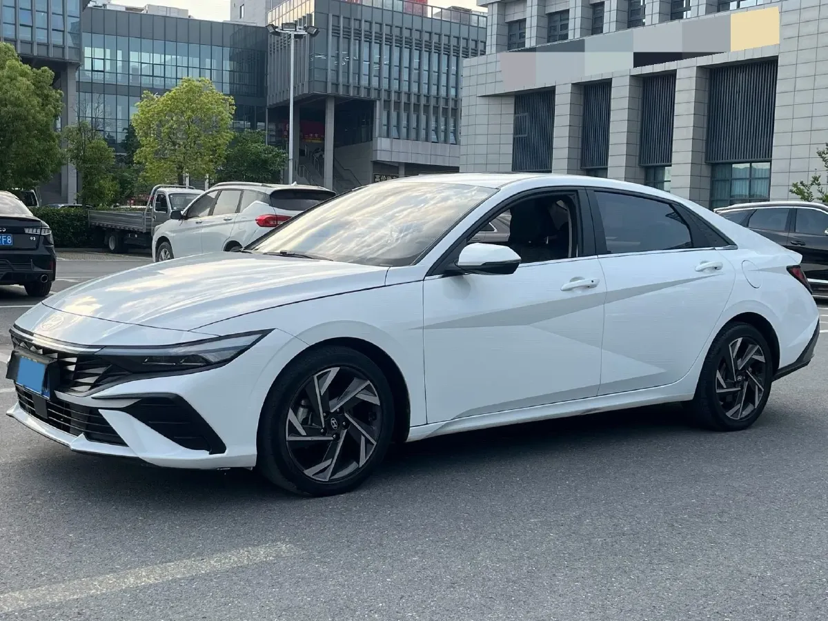 2022 Hyundai Elantra 1.5L 115HP L4 CVT,autocango,china used car exporter,china ev exporter,chinese used car exporter,chinese used ev exporter
