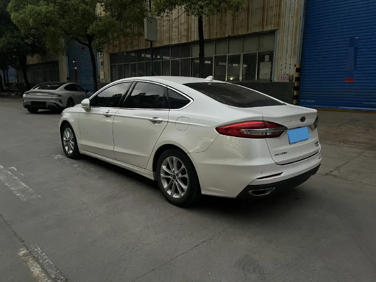 2020 Ford Mondeo 1.5T 182HP L4 6AT,autocango,china used car exporter,china ev exporter,chinese used car exporter,chinese used ev exporter