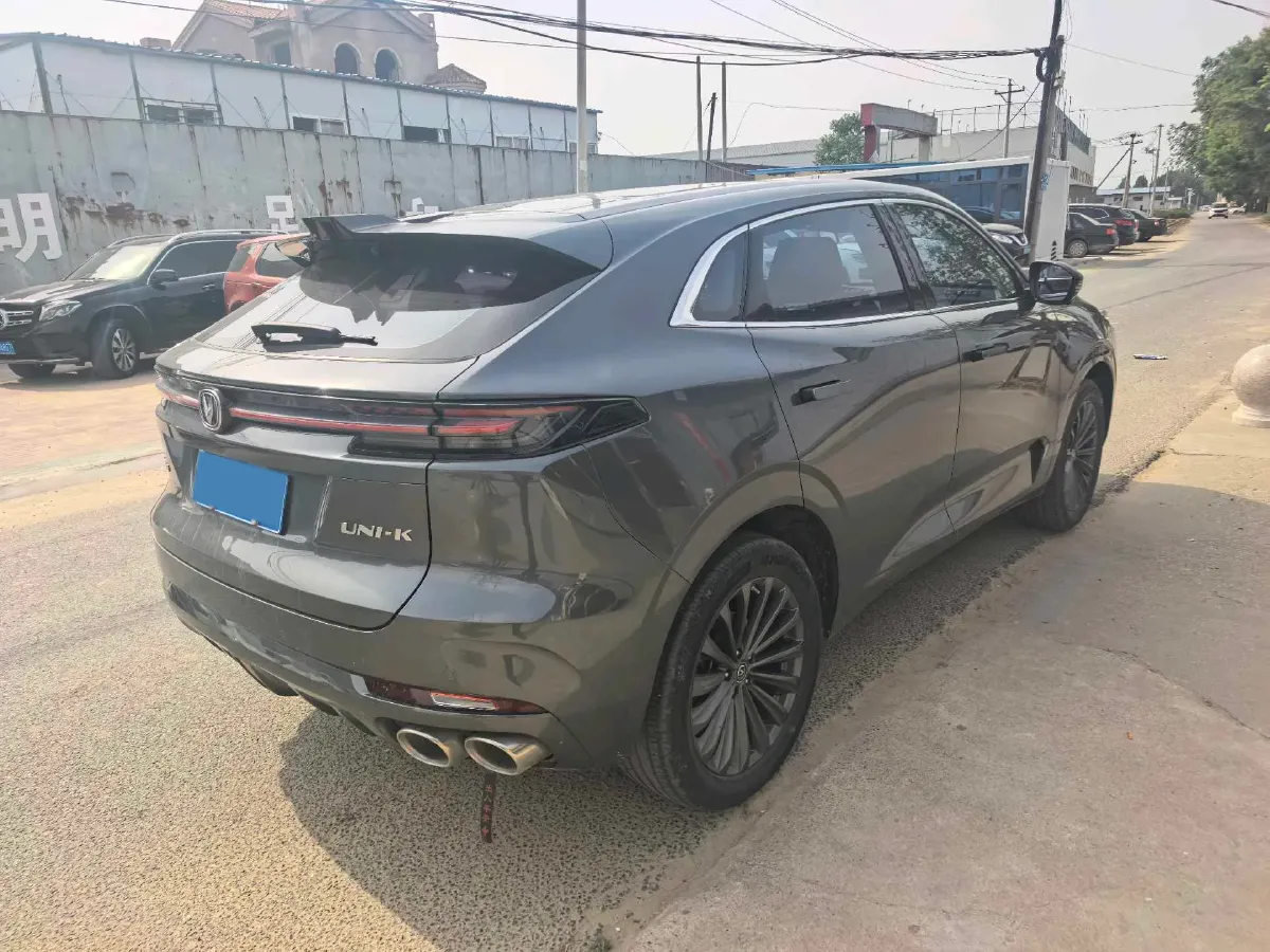 2021 ChangAn UNI-K 2.0T 233HP L4 8AT,autocango,china used car exporter,china ev exporter,chinese used car exporter,chinese used ev exporter