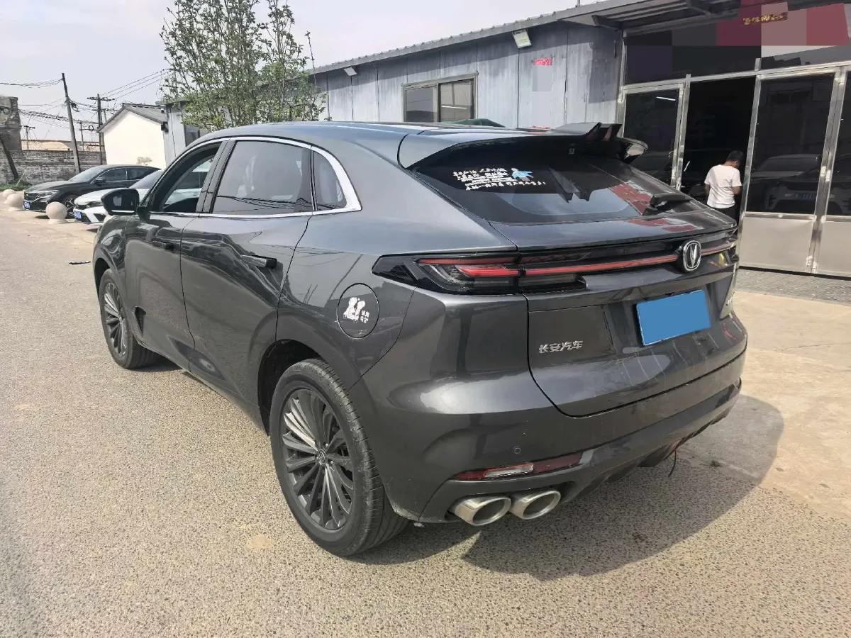 2021 ChangAn UNI-K 2.0T 233HP L4 8AT,autocango,china used car exporter,china ev exporter,chinese used car exporter,chinese used ev exporter