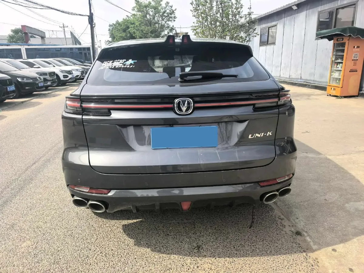 2021 ChangAn UNI-K 2.0T 233HP L4 8AT,autocango,china used car exporter,china ev exporter,chinese used car exporter,chinese used ev exporter