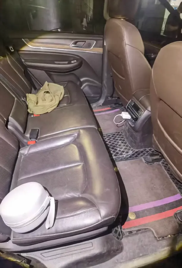 2019 Roewe RX8 2.0T 222HP L4 6AT,autocango,china used car exporter,china ev exporter,chinese used car exporter,chinese used ev exporter