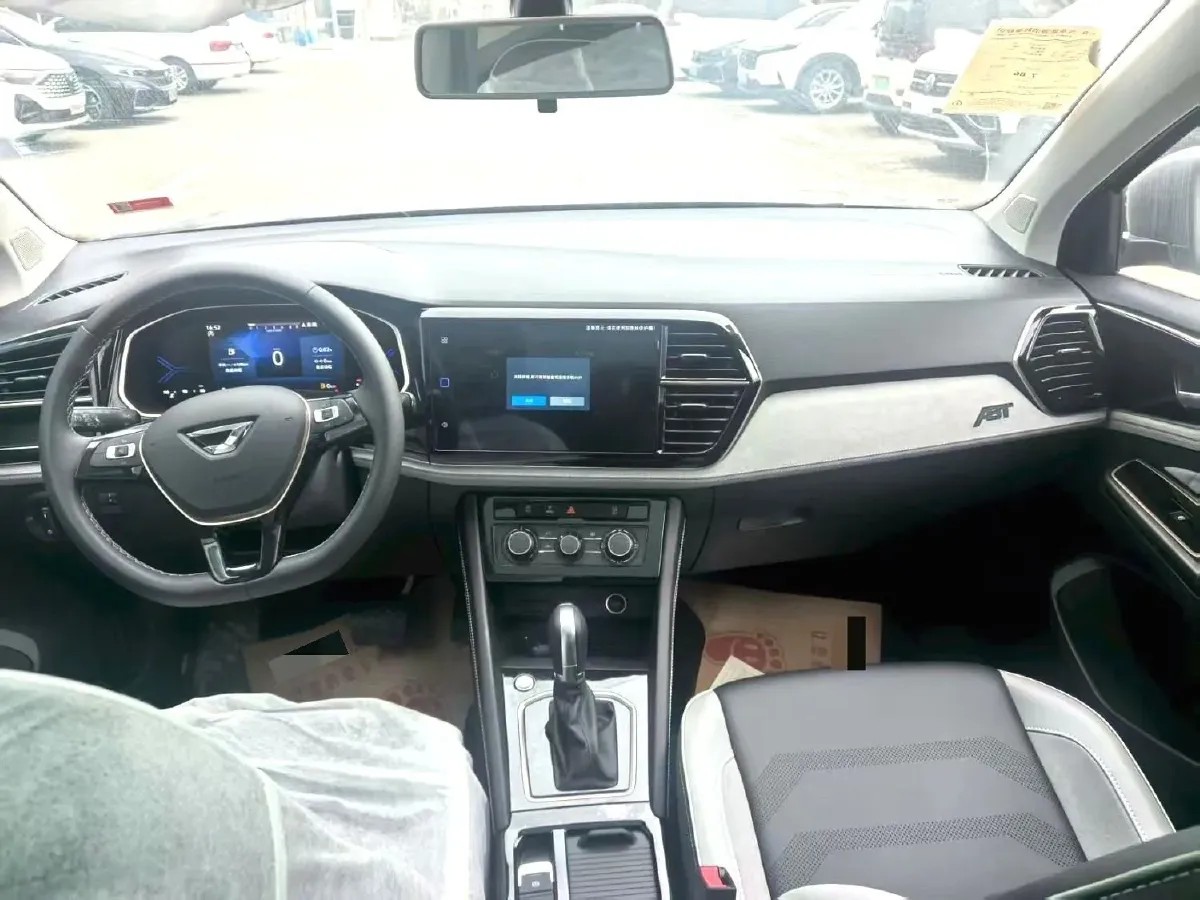 2022 Jetta VS7 1.4T 150HP L4 6AT,autocango,china used car exporter,china ev exporter,chinese used car exporter,chinese used ev exporter