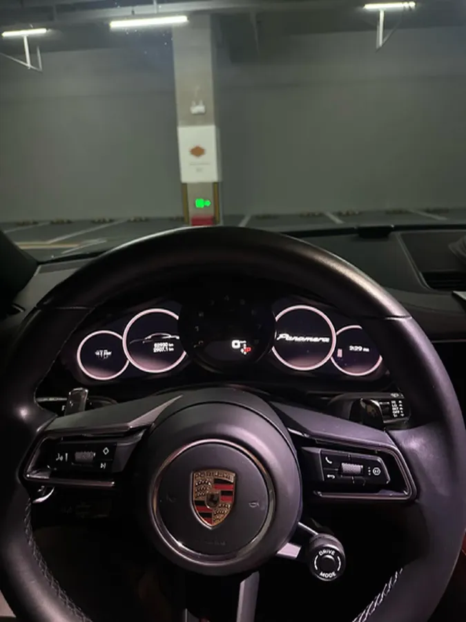 2023 Porsche Panamera 2.9T 330HP V6 8DCT,autocango,china used car exporter,china ev exporter,chinese used car exporter,chinese used ev exporter