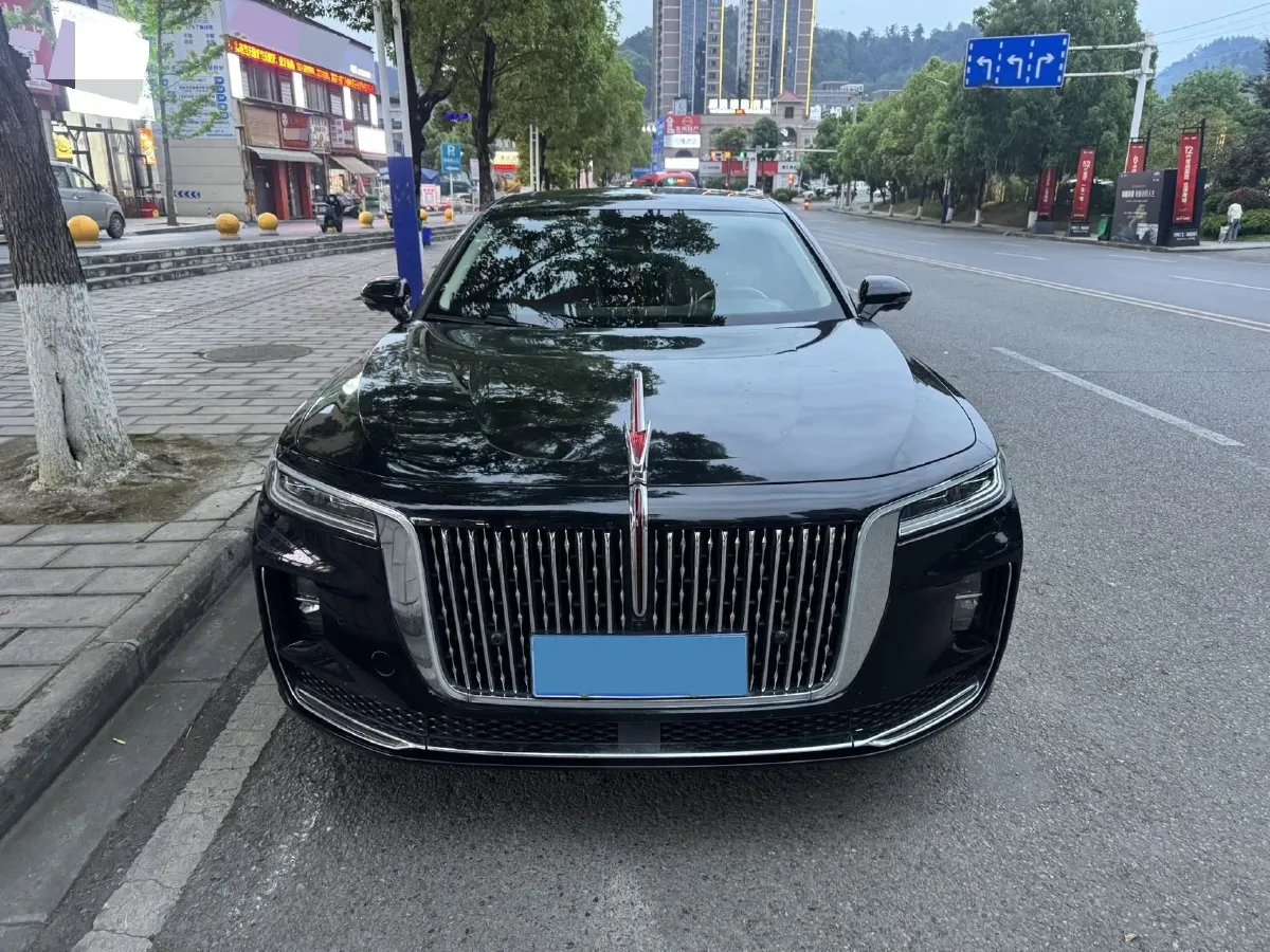 2022 HongQi H9 2.0T 252HP L4 7DCT,autocango,china used car exporter,china ev exporter,chinese used car exporter,chinese used ev exporter