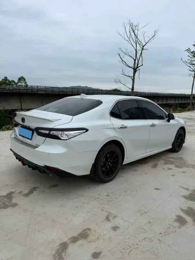 2019 Toyota Camry 2.0L 178HP L4 CVT,autocango,china used car exporter,china ev exporter,chinese used car exporter,chinese used ev exporter