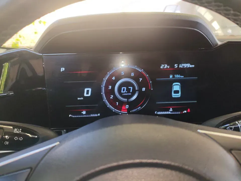 2022 Hyundai Elantra 1.5L 115HP L4 CVT,autocango,china used car exporter,china ev exporter,chinese used car exporter,chinese used ev exporter
