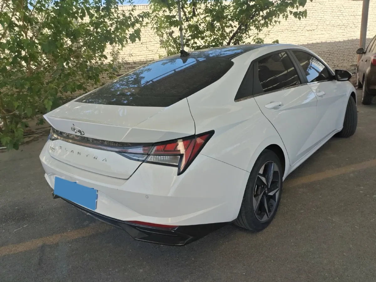 2022 Hyundai Elantra 1.5L 115HP L4 CVT,autocango,china used car exporter,china ev exporter,chinese used car exporter,chinese used ev exporter