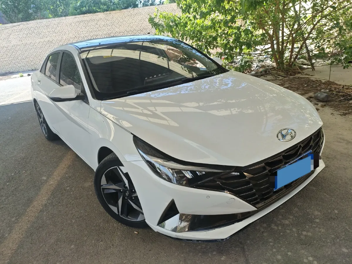 2022 Hyundai Elantra 1.5L 115HP L4 CVT,autocango,china used car exporter,china ev exporter,chinese used car exporter,chinese used ev exporter