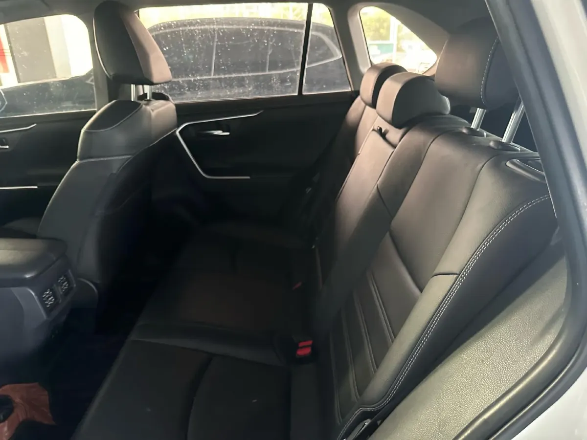 2020 Toyota RAV4 2.5L 178HP L4 E-CVT Hybrid,autocango,china used car exporter,china ev exporter,chinese used car exporter,chinese used ev exporter