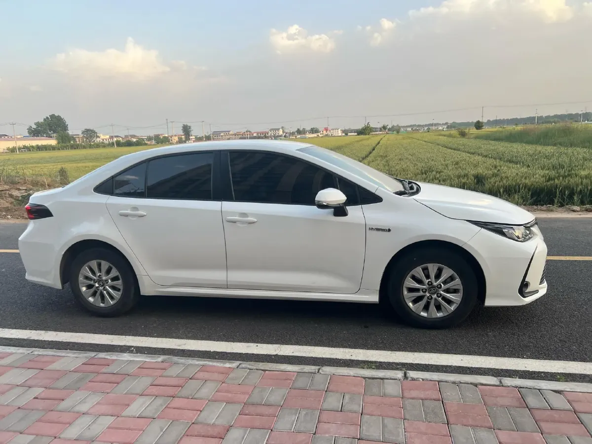 2023 Toyota Corolla 1.8L 98HP L4 E-CVT Hybrid,autocango,china used car exporter,china ev exporter,chinese used car exporter,chinese used ev exporter