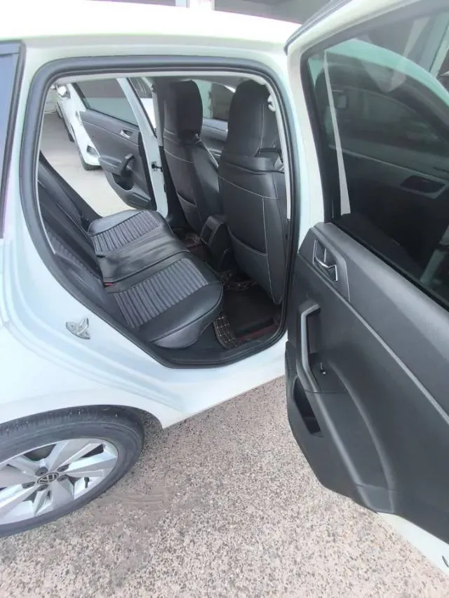 2021 Bestune T55 1.5T 169HP L4 7DCT,autocango,china used car exporter,china ev exporter,chinese used car exporter,chinese used ev exporter