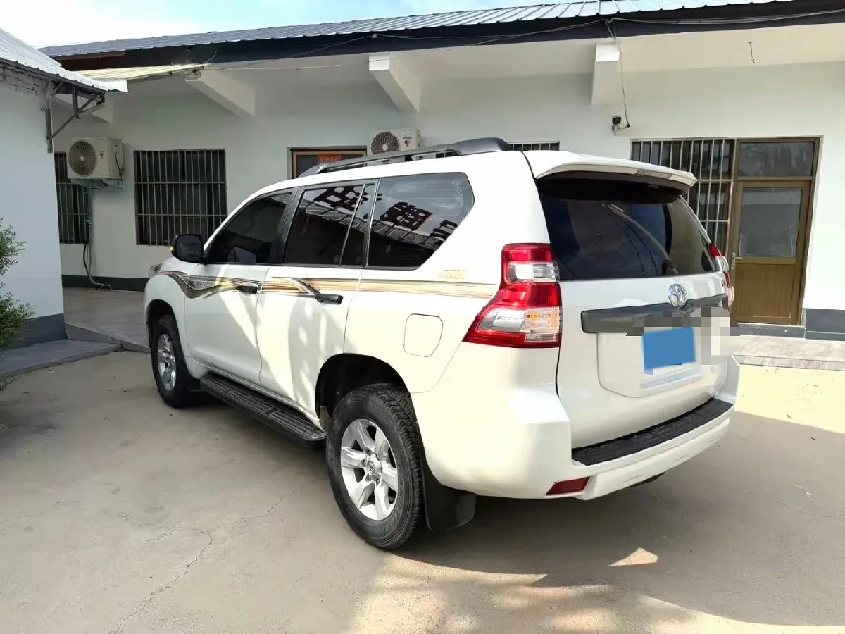 2016 Toyota Land Cruiser Prado 2.7L 163HP L4 6AT,autocango,china used car exporter,china ev exporter,chinese used car exporter,chinese used ev exporter