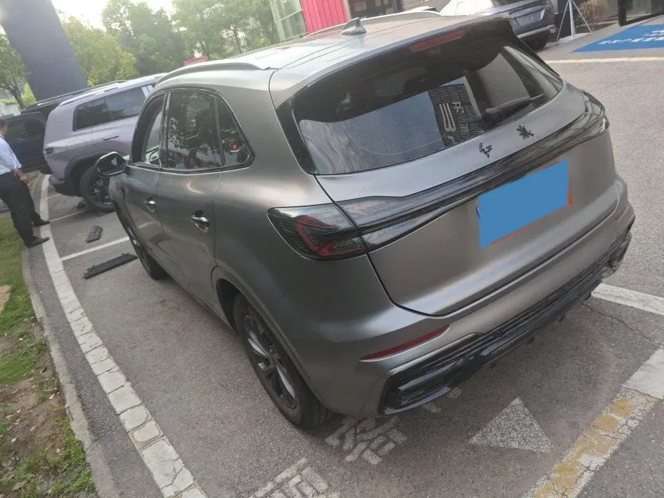 2023 HongQi HS5 2.0T 252HP L4 8AT,autocango,china used car exporter,china ev exporter,chinese used car exporter,chinese used ev exporter