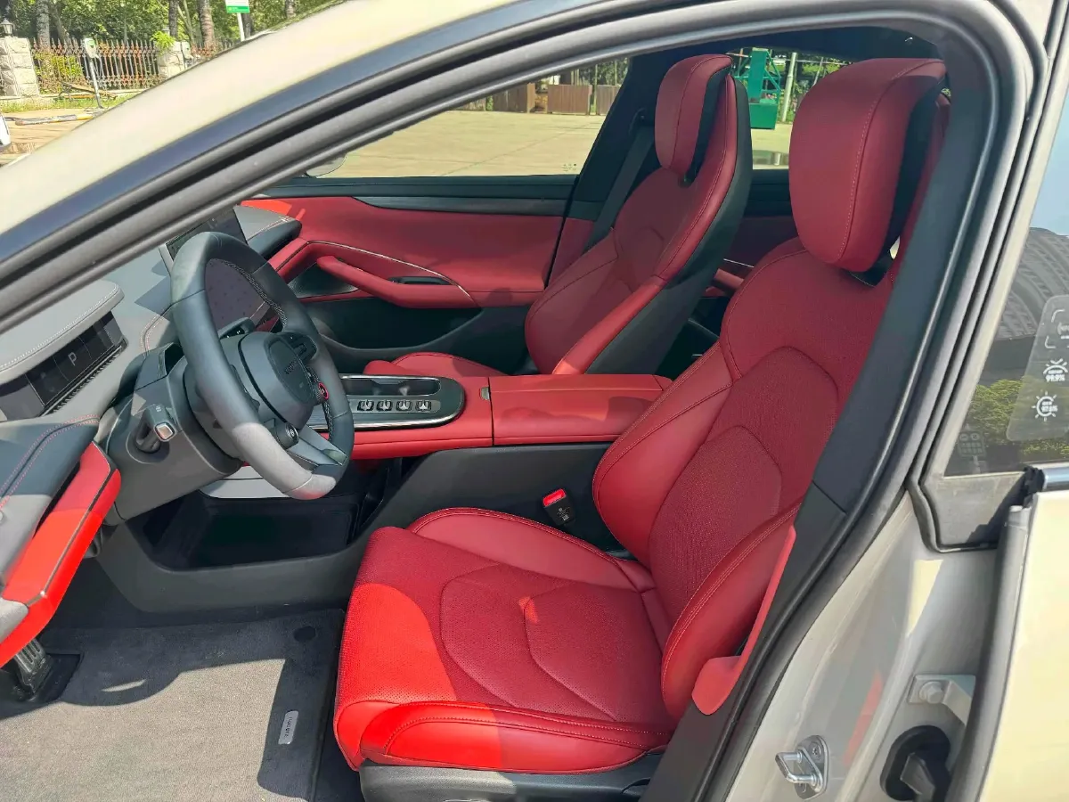 2024 MI SU7 BEV 101KWH,autocango,china used car exporter,china ev exporter,chinese used car exporter,chinese used ev exporter