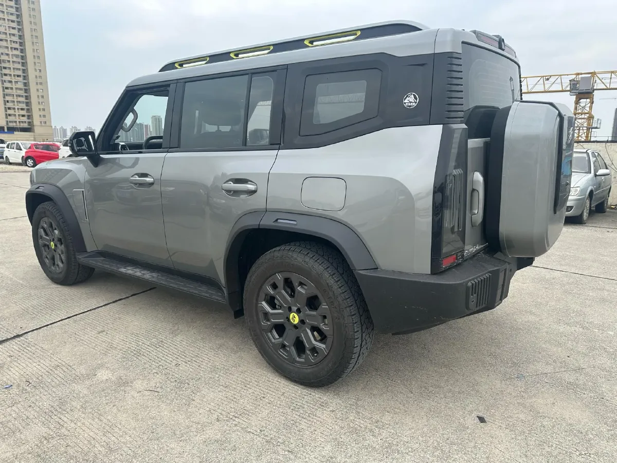 2024 Jetour ShanHai TravellerC-DM 1.5T 156HP L4 3DHT PHEV 43.24KWH,autocango,china used car exporter,china ev exporter,chinese used car exporter,chinese used ev exporter