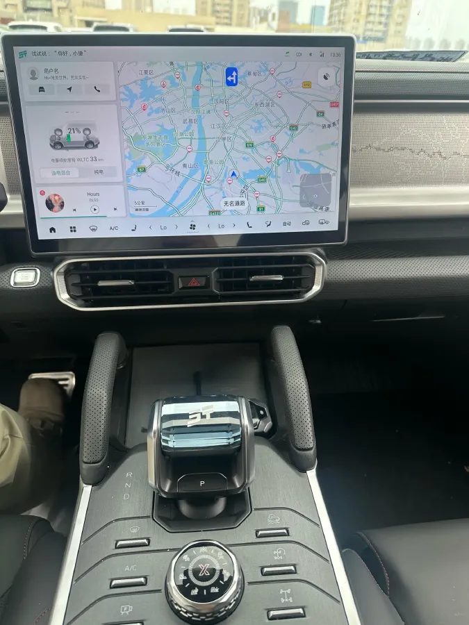 2024 Jetour ShanHai TravellerC-DM 1.5T 156HP L4 3DHT PHEV 43.24KWH,autocango,china used car exporter,china ev exporter,chinese used car exporter,chinese used ev exporter