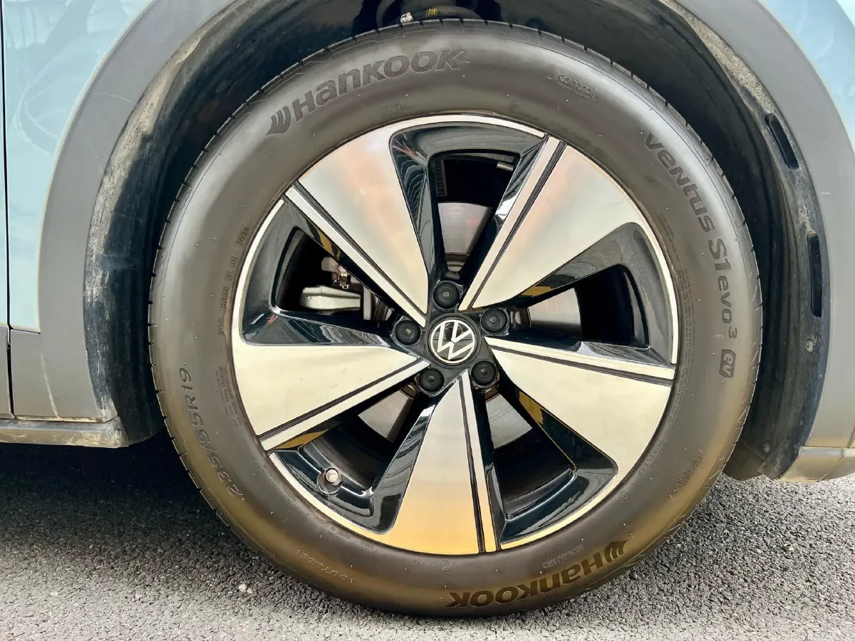 2025 Volkswagen ID.4 X BEV 52.8KWH,autocango,china used car exporter,china ev exporter,chinese used car exporter,chinese used ev exporter