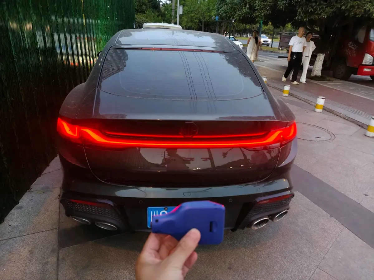 2023 MG 7 1.5T 188HP L4 7DCT,autocango,china used car exporter,china ev exporter,chinese used car exporter,chinese used ev exporter