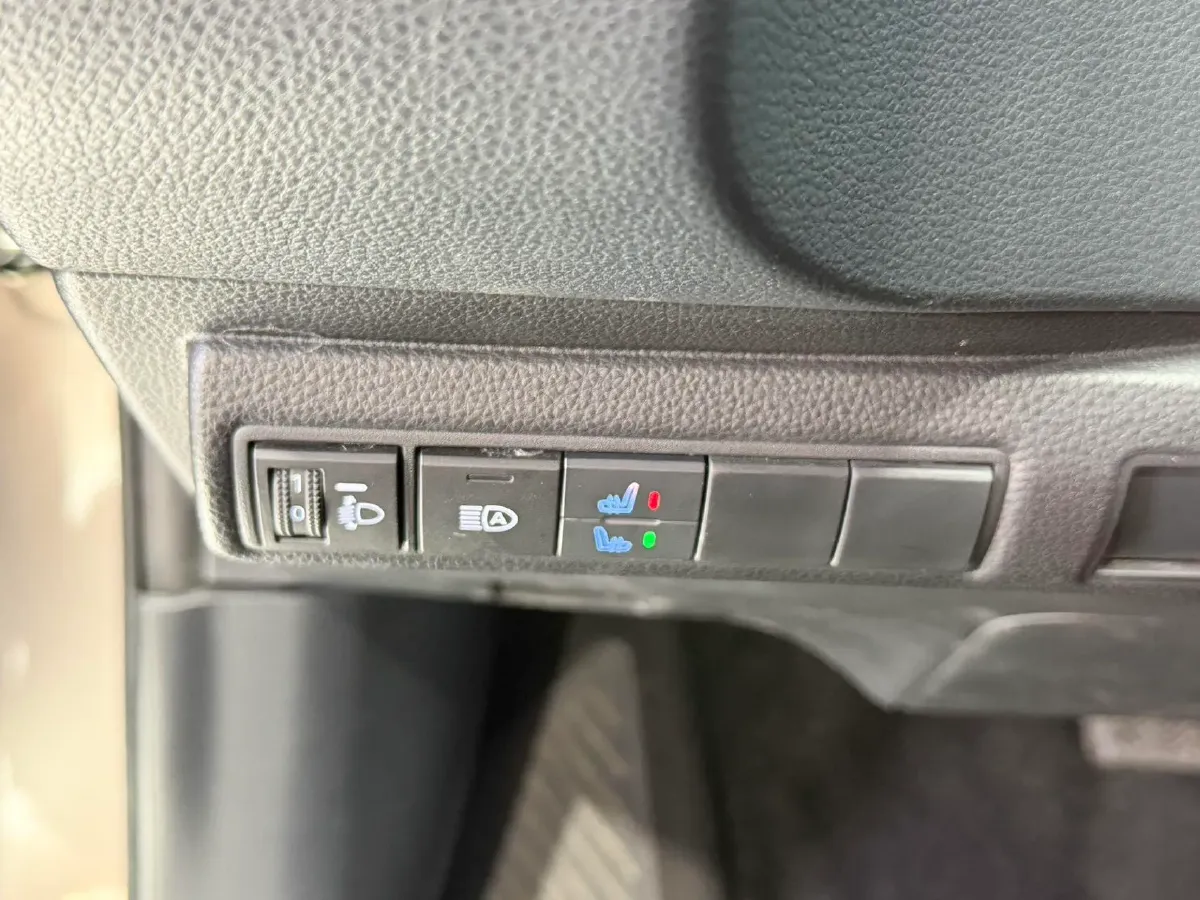 2023 Toyota Corolla 1.2T 116HP L4 CVT,autocango,china used car exporter,china ev exporter,chinese used car exporter,chinese used ev exporter