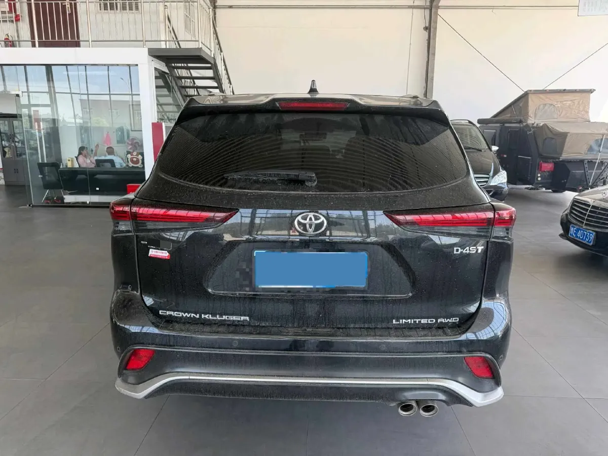 2022 Toyota Crown Kluger 2.0T 248HP L4 8AT,autocango,china used car exporter,china ev exporter,chinese used car exporter,chinese used ev exporter