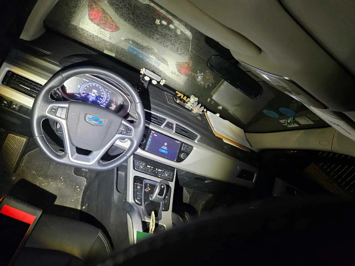 2020 Roewe i6 1.5T 169HP L4 7DCT,autocango,china used car exporter,china ev exporter,chinese used car exporter,chinese used ev exporter