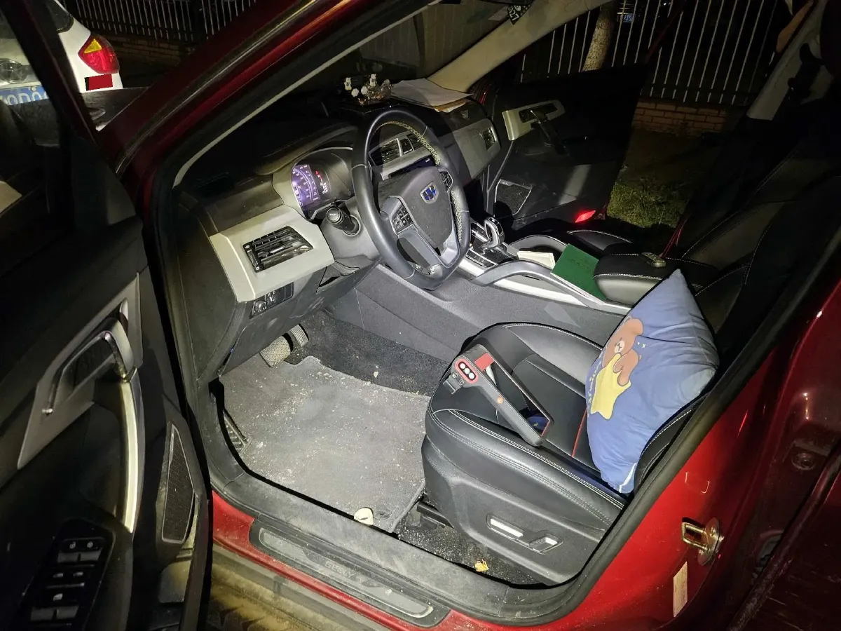 2020 Roewe i6 1.5T 169HP L4 7DCT,autocango,china used car exporter,china ev exporter,chinese used car exporter,chinese used ev exporter