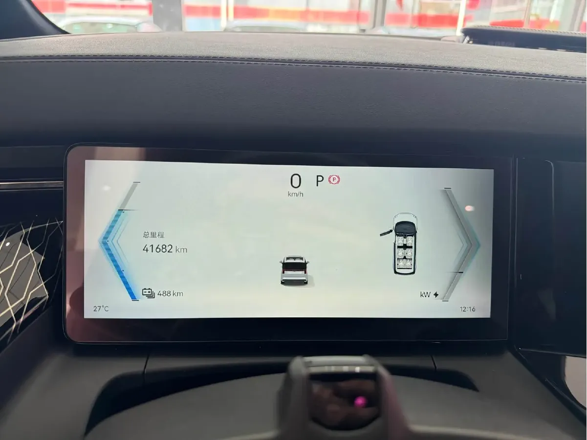 2022 Zeekr 009 BEV 140KWH,autocango,china used car exporter,china ev exporter,chinese used car exporter,chinese used ev exporter