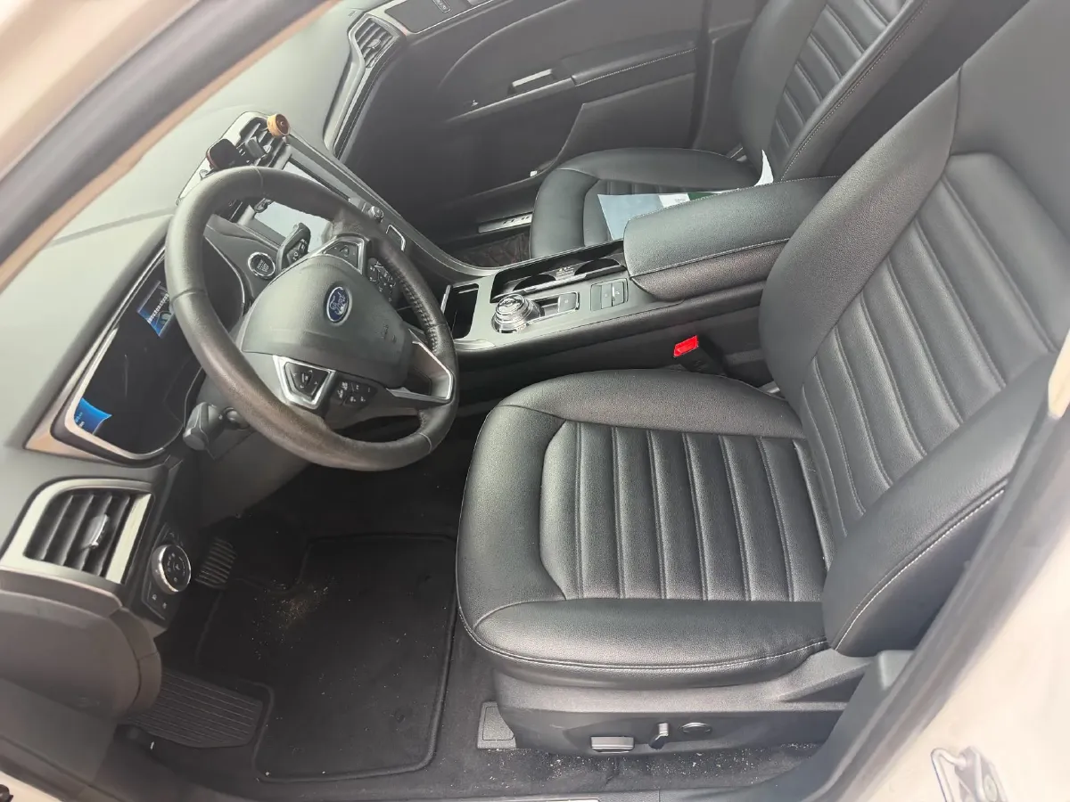 2018 Ford Mondeo 2.0L 143HP L4 E-CVT PHEV 9KWH,autocango,china used car exporter,china ev exporter,chinese used car exporter,chinese used ev exporter