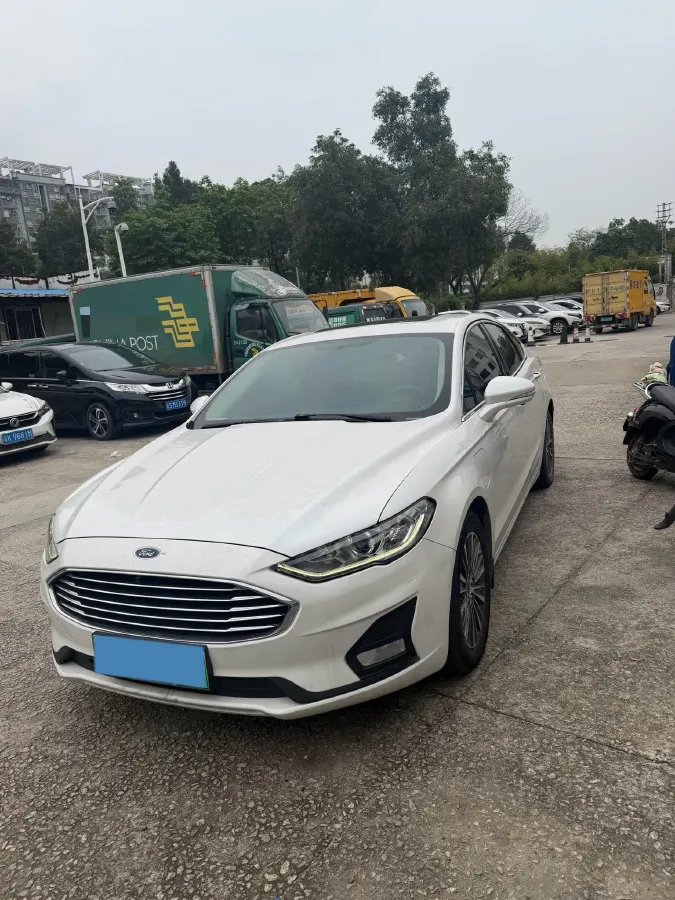 2018 Ford Mondeo 2.0L 143HP L4 E-CVT PHEV 9KWH,autocango,china used car exporter,china ev exporter,chinese used car exporter,chinese used ev exporter