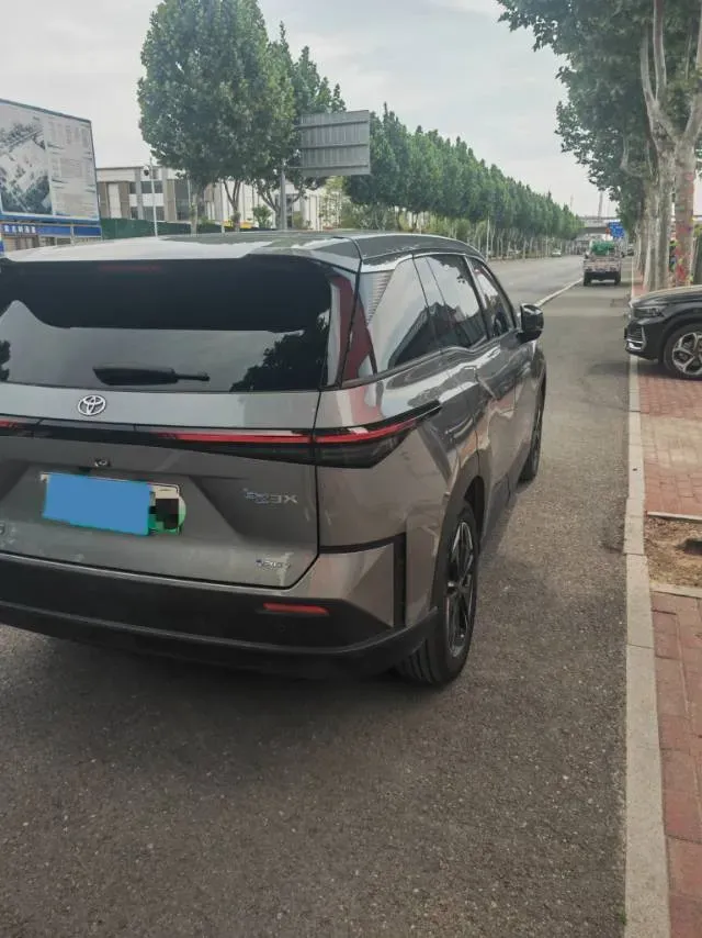 2025 Toyota BZ3X BEV 58.37KWH,autocango,china used car exporter,china ev exporter,chinese used car exporter,chinese used ev exporter