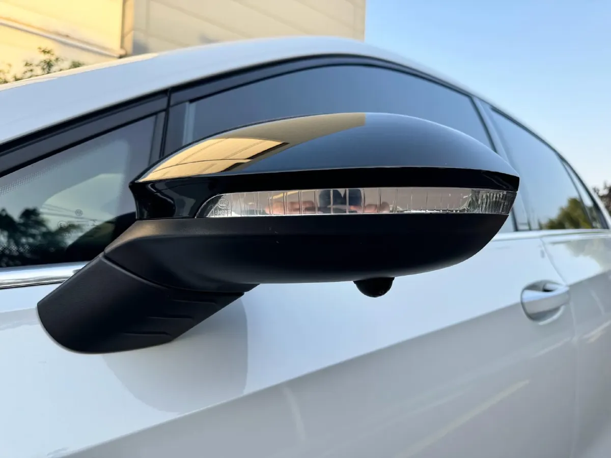2023 Volkswagen Golf 1.4T 150HP L4 7DCT,autocango,china used car exporter,china ev exporter,chinese used car exporter,chinese used ev exporter