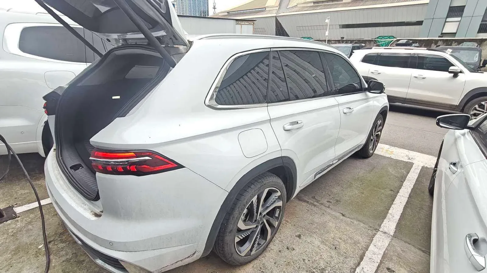2023 Geely Monjaro 2.0T 238HP L4 8AT,autocango,china used car exporter,china ev exporter,chinese used car exporter,chinese used ev exporter