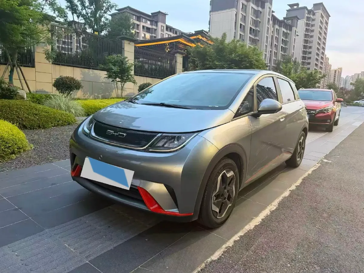 2021 Ford Escort 1.5L 122HP L3 6AT,autocango,china used car exporter,china ev exporter,chinese used car exporter,chinese used ev exporter