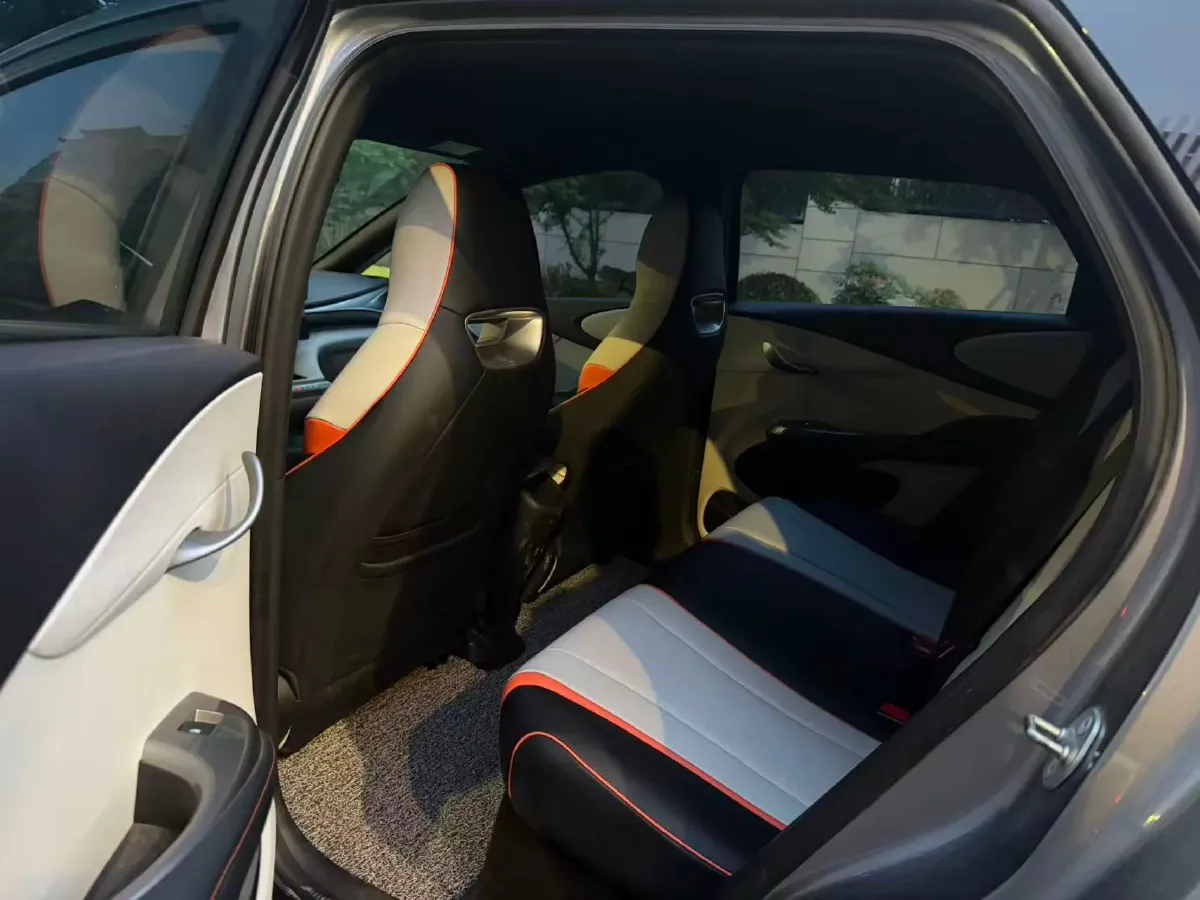 2021 Ford Escort 1.5L 122HP L3 6AT,autocango,china used car exporter,china ev exporter,chinese used car exporter,chinese used ev exporter