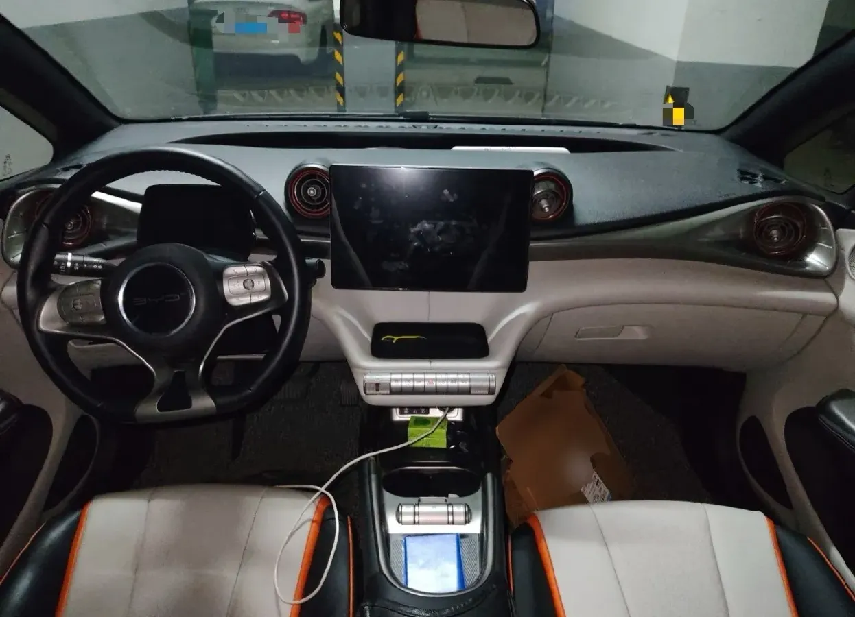 2021 Ford Escort 1.5L 122HP L3 6AT,autocango,china used car exporter,china ev exporter,chinese used car exporter,chinese used ev exporter