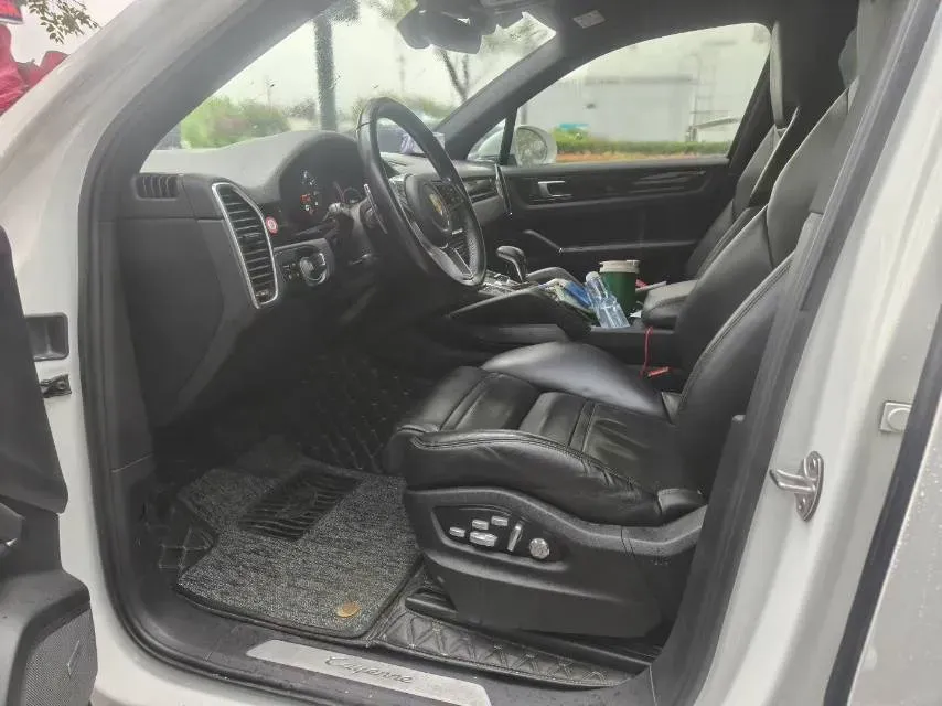 2019 Porsche Cayenne 3.0T 340HP V6 8AT,autocango,china used car exporter,china ev exporter,chinese used car exporter,chinese used ev exporter