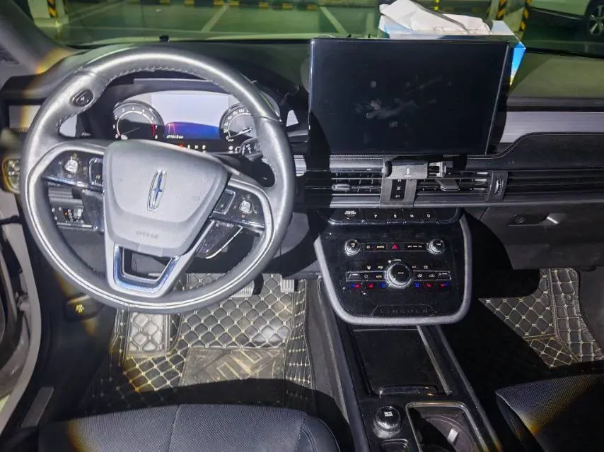 2020 Lincoln Corsair 2.0T 245HP L4 8AT,autocango,china used car exporter,china ev exporter,chinese used car exporter,chinese used ev exporter