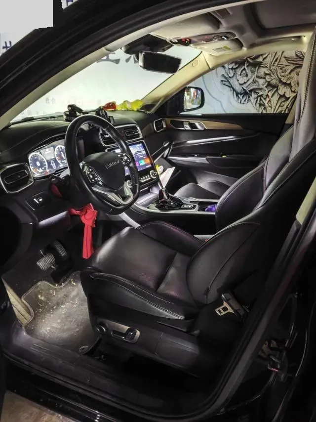 2019 Beijing BJ40 2.0T 218HP L4 6AT,autocango,china used car exporter,china ev exporter,chinese used car exporter,chinese used ev exporter