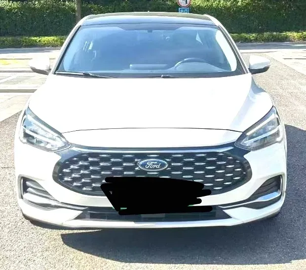 2022 Ford Focus 1.5T 177HP L4 6AT,autocango,china used car exporter,china ev exporter,chinese used car exporter,chinese used ev exporter