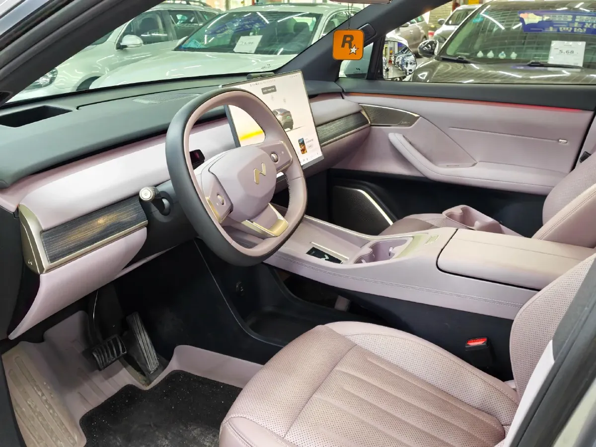 2024 ONVO L60 BEV 60KWH,autocango,china used car exporter,china ev exporter,chinese used car exporter,chinese used ev exporter
