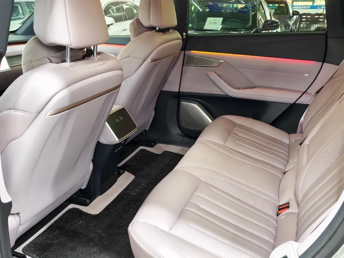 2024 ONVO L60 BEV 60KWH,autocango,china used car exporter,china ev exporter,chinese used car exporter,chinese used ev exporter