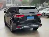 2021 Toyota Highlander 2.0T 220HP L4 6AT