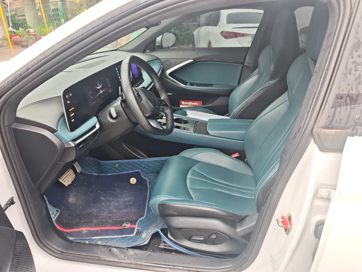 2023 MG 7 1.5T 188HP L4 7DCT,autocango,china used car exporter,china ev exporter,chinese used car exporter,chinese used ev exporter