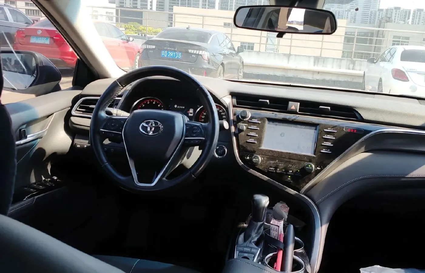 2019 Toyota Camry 2.5L 209HP L4 8AT,autocango,china used car exporter,china ev exporter,chinese used car exporter,chinese used ev exporter